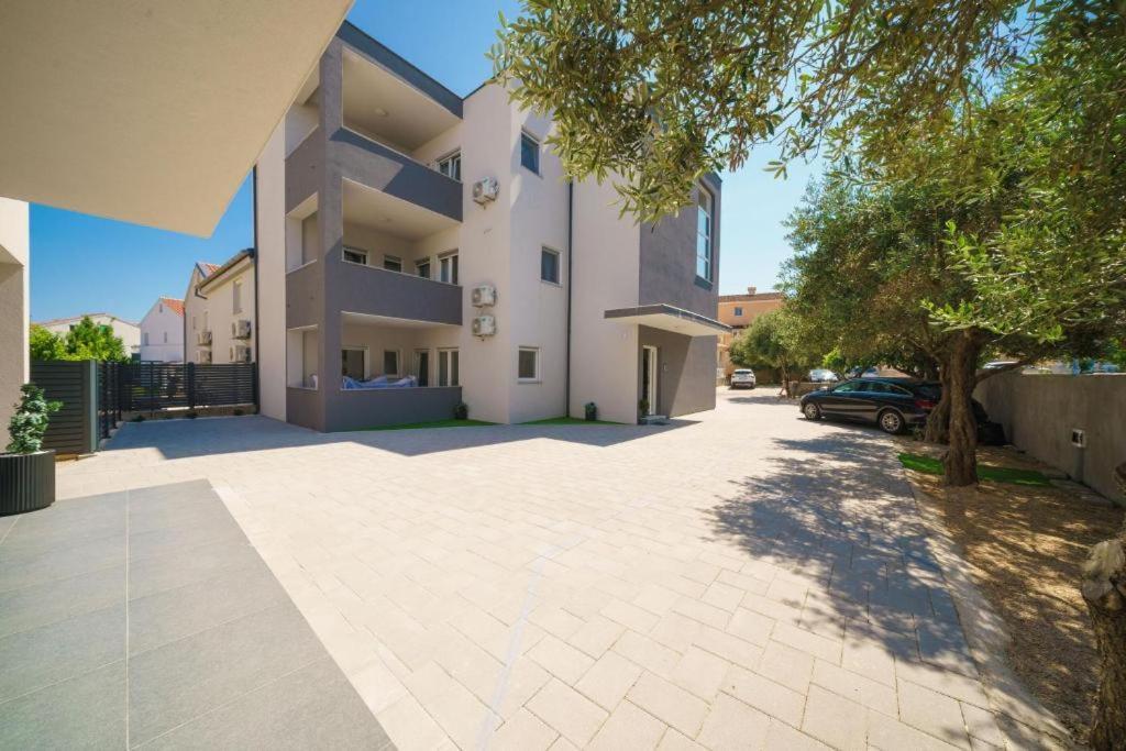 Apartments Dobrenic Vodice Exteriör bild